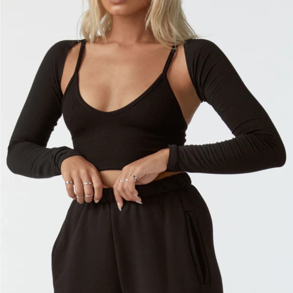 Joah Brown Shrug